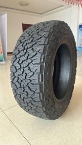 Ban Mobil SUV Berkinerja Tinggi Centara Baru 235/60R16 Radial Tubeless - Product Image 3