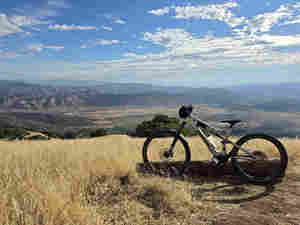 Углеродный электровелосипед Amflow <span class=keywords><strong>PL</strong></span> с системой привода D J I Avinox Встроенный светодиодный дисплей управления Amflow <span class=keywords><strong>PL</strong></span> с полной подвеской Ebike - Product Image 6