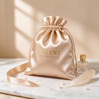 Pochette de luxe en satin de soie avec cordon de serrage, sac en satin de soie pour extensions de cheveux avec logo personnalisé et ruban