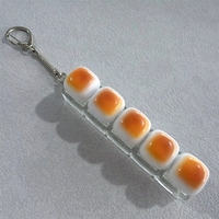Porte-clés 3D Anime en forme de pain, jouet anti-stress amusant pour clavier mécanique, idéal pour sac, clé de voiture, décoration de téléphone - Vente en gros
