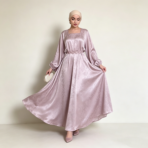 Vestidos Maxi Abaya Elegantes y Modestos con Cuello Cuadrado, Manga Larga Abullonada, Cintura Ajustada y Diseño Jacquard de Satén Personalizados - Product Image 4