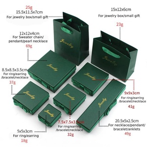 Caja de Joyería Cuadrada Elegante con Lazo Lateral y Logotipo Personalizado de la Marca Verde Oscuro, Caja de Joyería Rígida de Cartón con Lados Rectos - Product Image 1