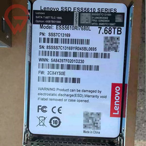 Unidad de estado sólido (SSD) NVMe PCIe 4.0 HS de 2.5 pulgadas U.2 Unionmemory UH711a de 7.68 TB con lectura intensiva -WR, intercambio en caliente para la serie ThinkSystem DE (4XB7A87649) - Product Image 4