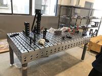 Nouvelle table de soudage 3D en acier YAHANDA, système modulaire de trous de positionnement haute précision pour atelier de fabrication métallique