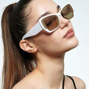 Gafas de Sol Cuadradas de Moda 2022, Color Blanco Té, Protección UV400, Estilo Ojo de Gato, Punk, para Hombre y Mujer - Product Image 4