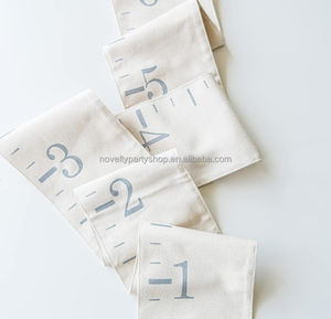 Nouveauté personnalisé tableau de croissance en bois pour enfants règle de hauteur personnalisé prénom de l'<span class=keywords><strong>enfant</strong></span> tableau de croissance en toile - Product Image 3