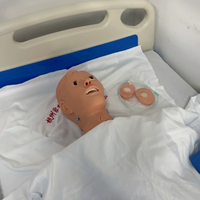 Mannequin d'entraînement infirmier multifonctionnel, mannequin en caoutchouc pour la RCP et les premiers secours, modèle d'entraînement médical (femme)