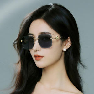 Lunettes de soleil sans monture à bords chanfreinés pour femmes, verres métalliques dégradés, protection UV400, type 3, pare-soleil, numéro de pièce 8130 - Product Image 5