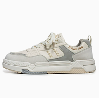 Chaussures de sport décontractées pour hommes, style coréen, respirantes, avec doublure en maille, semelle épaisse et durable, blanches, tendance, pour l'entraînement allemand