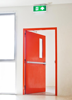 Porte coupe-feu en acier, résistance au feu 3 heures, ouverture latérale, porte de sécurité extérieure, prévention des incendies, sortie d'urgence, villa, chambre, centre commercial
