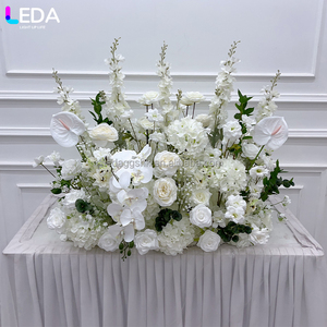 LEDA - Camino de Mesa de Flores Blancas Artificiales para Decoración de Eventos y Fiestas Modernas, Fondo Floral Artificial para Bodas - Product Image 3