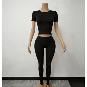Conjunto <span class=keywords><strong>de</strong></span> dos piezas Y2K para mujer, top sin mangas con bloques <span class=keywords><strong>de</strong></span> color y pantalones capri, conjunto <span class=keywords><strong>de</strong></span> ropa informal <span class=keywords><strong>de</strong></span> algodón y spandex con logo personalizado, atuendo <span class=keywords><strong>de</strong></span> otoño - Product Image 4