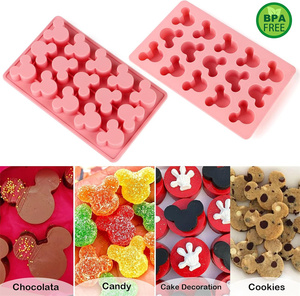 Moldes <span class=keywords><strong>de</strong></span> silicona <span class=keywords><strong>de</strong></span> 15 cavidades <span class=keywords><strong>con</strong></span> diseños bonitos para hacer crayones, chocolate, cake pops, tubos <span class=keywords><strong>de</strong></span> hielo, cera derretida, comida para bebés, gomitas y caramelos <span class=keywords><strong>de</strong></span> ratón - Product Image 5