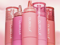 Fard à joues liquide et rouge à lèvres, rouge à lèvres mat multifonctionnel et fard à paupières en stock. Effet de maquillage longue durée