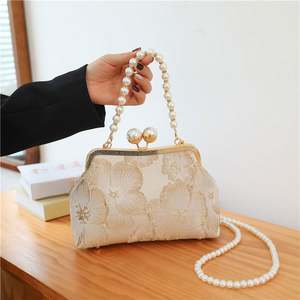 Вечерние сумочки-клатчи 2025 года с жемчужной вышивкой и цветочным узором, роскошные женские сумки для свадьбы в китайском стиле, блестящие - Product Image 2