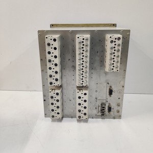 Relé de Transformador SIPROTEC 7UT61 Original Nuevo de Fábrica 7UT6131-6EB92-1BB0FF Para PLC - Product Image 2
