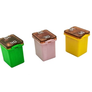 Fusible cuadrado de coche directo de fábrica pie corto Mini caja de inserción pieza de <span class=keywords><strong>seguro</strong></span> inserto de pieza de <span class=keywords><strong>seguro</strong></span> de camión - Product Image 2