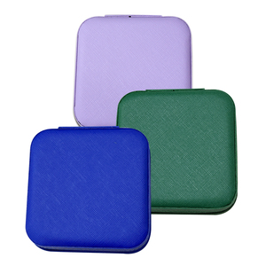 Boîte à Bijoux Ours en Peluche Carrée en Cuir, Organisateur de Voyage avec Poignée Noire, Écrin Personnalisé pour 9 Roses - Product Image 6