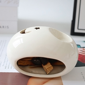 Cadeau de méditation de l'Europe <span class=keywords><strong>du</strong></span> <span class=keywords><strong>Nord</strong></span> pour brûleur de moxa Palo Santo en céramique de sauge, brûleur d'encens de cheminée, support de Palo Santo en céramique - Product Image 6