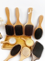Brosses à cheveux en bambou naturel 100% professionnelles OEM, peigne à picots pour démêler les cheveux, massage pour femmes