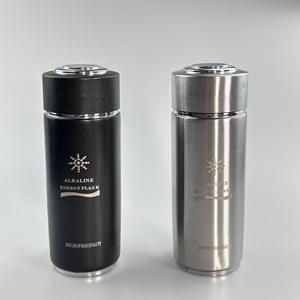 Gourde isotherme classique en acier inoxydable 304 avec technologie sous vide à la tourmaline, isolation thermique de 6 à 12 heures, compatible eau bouillante, portable - Product Image 5