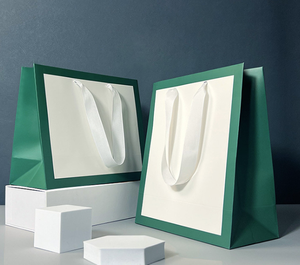 Bán buôn bền sang trọng nghệ thuật màu đen giấy mua sắm túi với Ribbon xử lý biểu tượng tùy chỉnh cán tái chế - Product Image 3