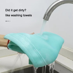 Nuevo estilo, superventas, hamaca para acampar de gato fresco transpirable de verano con bola peluda, nido de cama para mascotas de animales pequeños lavable divertido - Product Image 5