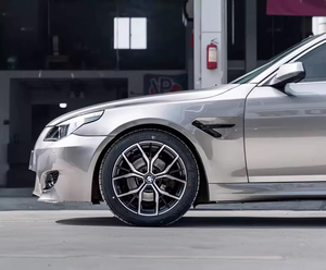 Thể Thao Xe body Kit cho BMW 5 Series <span class=keywords><strong>E60</strong></span> sửa đổi MT <span class=keywords><strong>M5</strong></span> lớn Surround body Kit lá Bảng điều chỉnh PP ép phun vật liệu - Product Image 5