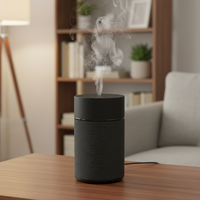 Difusor de Aroma para Auto de Lujo con Pulverizador de Encendido/Apagado Automático, Perfume Líquido para Auto con Conexión USB, Botella de Plástico con Aspecto de Tela, Aceite Esencial Natural
