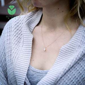 Collar con forma de pera y diamante blanco de 18k, joyería - Product Image 6