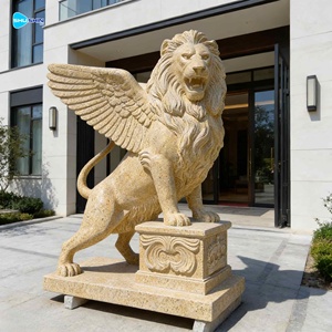 Escultura de León con Alas de Mármol Beige de Tamaño Natural para Decoración de Exteriores, Estatua de Piedra Natural para Escenario - Product Image 3