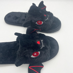 <span class=keywords><strong>Chaussons</strong></span> pour femmes et hommes en peluche EVA, amusants et uniques, en forme de chauves-souris grises, pour l'intérieur et l'extérieur, automne-hiver - Product Image 2