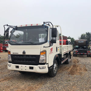 Truk Ringan Sinotruck Howo 4*2 6 Roda Tenaga Diesel 140Hp Kualitas Tinggi 10 Ton Truk Kargo Sisi Terbuka untuk Dijual - Product Image 1