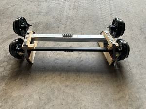 Ejes de Remolque de 5 Pernos y 3500 lb para Agricultura, Eje de Torque de 5 Pernos XME para Personalizar - Product Image 6