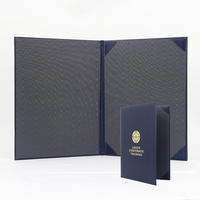 Funda para Diploma de Graduación Mondon ZS110, de Cuero Sintético con Logotipo Estampado, Tamaño A4, con Interior de Moiré