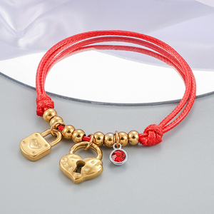 Demandez le catalogue <span class=keywords><strong>U</strong></span> : Bracelets <span class=keywords><strong>de</strong></span> mode en acier inoxydable en forme <span class=keywords><strong>de</strong></span> cœur et <span class=keywords><strong>de</strong></span> clé, bijoux pour filles et femmes, cadeau d'anniversaire - Product Image 1
