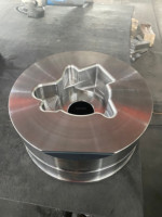 Acier pour matrices de forgeage à chaud H13 EF+ESR pour matrices de forgeage à chaud automobile, pièces de machines de construction, barres rondes, plaques forgées, anneaux forgés