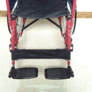 Fauteuil roulant manuel Lucheng LCW903C, cadre thermolaqué, accoudoirs et repose-pieds amovibles, pour personnes âgées, handicapées, usage hospitalier - Product Image 3