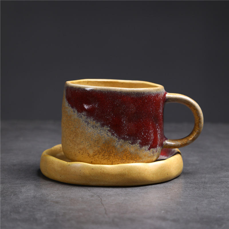 ชุดถ้วยกาแฟแบบบีบมือ (ฐานสีเหลืองกับสเปรย์สีแดง) 270มล.