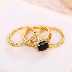 Ensemble de trois bagues carrées vintage pour hommes et femmes, bijoux de mode luxueux et tendance - Product Image 6