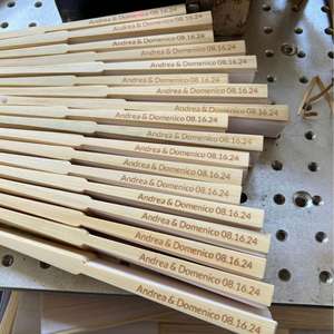 Abanico Plegable Pintado a Mano para Boda, Artesanía de Bambú, Souvenir para Decoración del Hogar o Regalo Empresarial, Estilo Musical para Año Nuevo - Product Image 3