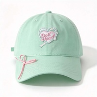 Casquette de baseball classique réglable pour homme, style décontracté, avec broderie cœur, 6 panneaux, idéale pour les loisirs et les activités sportives en extérieur