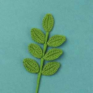 Feuille d'eucalyptus artificielle faite à la main et fleur en <span class=keywords><strong>crochet</strong></span> pour bricolage Bouquet <span class=keywords><strong>de</strong></span> Noël et <span class=keywords><strong>de</strong></span> remise des diplômes <span class=keywords><strong>Couronne</strong></span> tricotée tissée décorative - Product Image 5