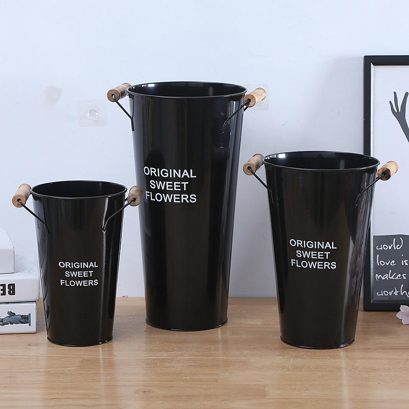 ถังเกลียวฉลากสีดำสีขาวสีดำ