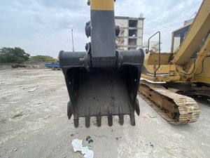 รถขุดตีนตะขาบ Caterpillar CAT 330D มือสอง น้ำหนัก 30 ตัน เครื่องยนต์ดีเซลประหยัดพลังงาน CAT 330D สำหรับขาย - Product Image 3