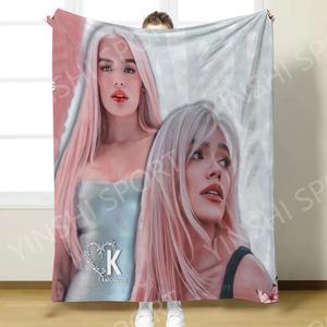 Venta al por mayor <span class=keywords><strong>Karol</strong></span> G Peso Pluma Bunnies Mantas Frazadas Por Mayor Personalizar Estampadas Lujo Frazada <span class=keywords><strong>De</strong></span> <span class=keywords><strong>Karol</strong></span> G - Product Image 2