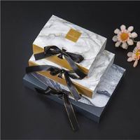 Vente en gros Boîte d'emballage vide en marbre Boîte cadeau nouveau-né avec design pliable pour châle écharpe chemise Cadeau nouveau-né Autres articles