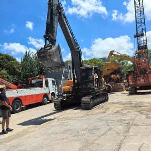 Excavadora de Fábrica para 220LC-9S, Nueva Llegada, Usada, Japonesa, de Segunda Mano, Bomba R220 R225, Capacidad de Cucharón de 0.8m3 - Product Image 3