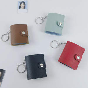 Mini 2 pouces de haut en cuir PU Album <span class=keywords><strong>Photo</strong></span> porte-clés <span class=keywords><strong>livre</strong></span> de rangement en plastique pour <span class=keywords><strong>Couple</strong></span> étudiant autocollant ventilateur Collection impression personnalisée - Product Image 2