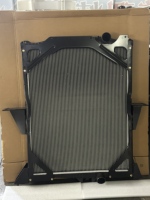 Radiateur de camion robuste XD034-1 FM9 FM12 Système de refroidissement du moteur automobile